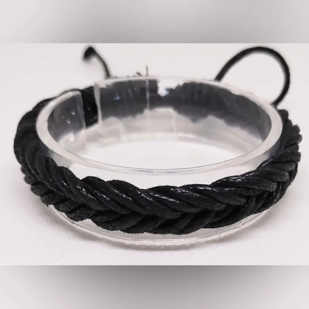 Men's leather bracelet braided black new e50